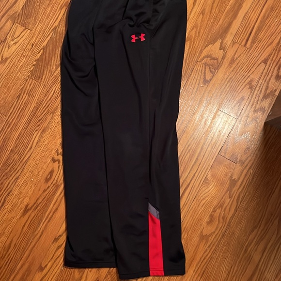 Under Armour black and red open leg fleece pants - Picture 3 of 5